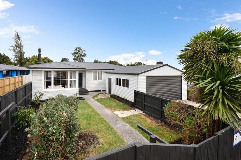 Photo of property in 5 Morrison Crescent, Glenview, Hamilton, 3206