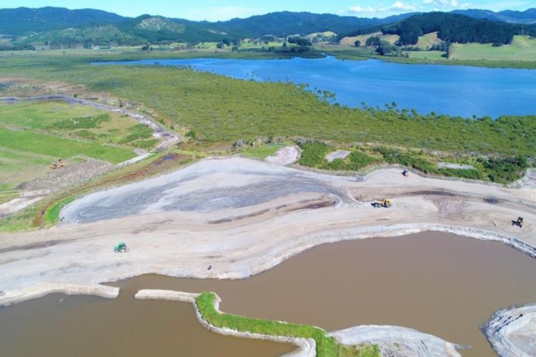 Photo of property in 217 Hamiora Street, Matarangi, 3592