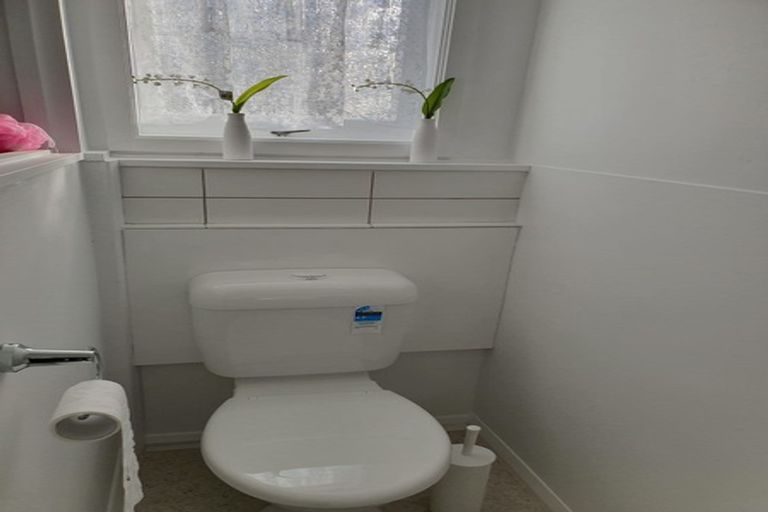 Photo of property in 298 Karori Road, Karori, Wellington, 6012