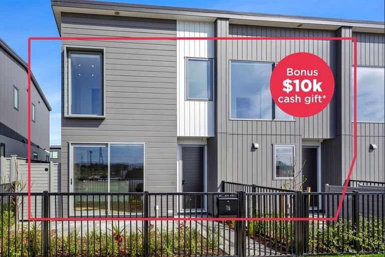 Photo of property in 116 Pepene Avenue, Takanini, Auckland, 2112