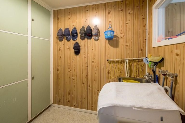 Photo of property in 17 Meadowvale Drive, Levin, 5510