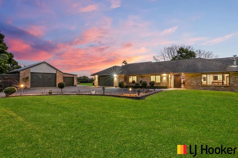 Photo of property in 89 Burnside Road, Ardmore, Papakura, 2582