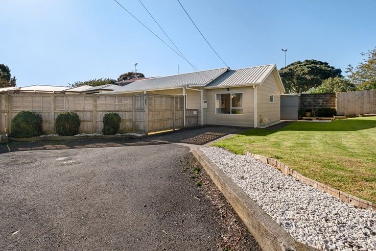 Photo of property in 93d Clemow Road, Fitzroy, New Plymouth, 4312