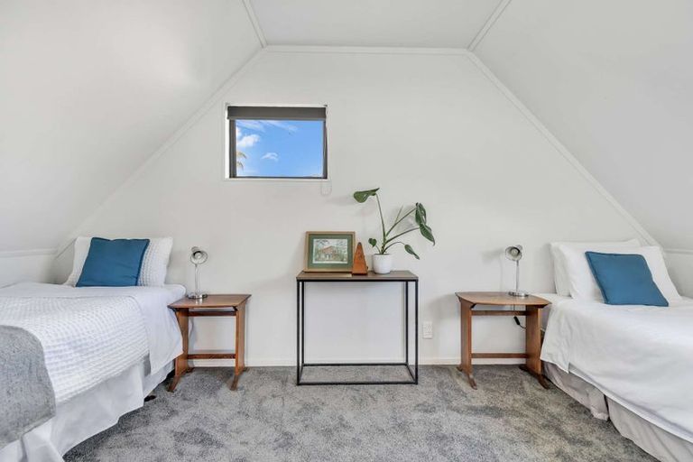 Photo of property in 28 Petrie Street, Pomare, Rotorua, 3015