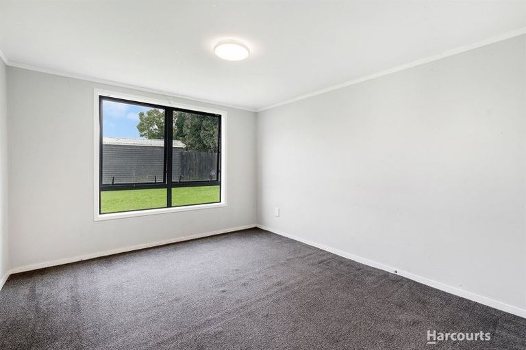Photo of property in 132 Chichester Drive, Rosehill, Papakura, 2113