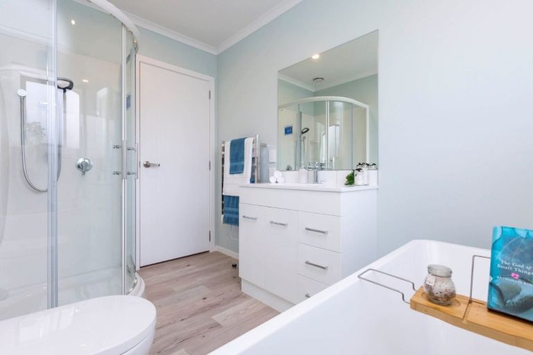 Photo of property in 49 Buddle Road, Wallaceville, Upper Hutt, 5018