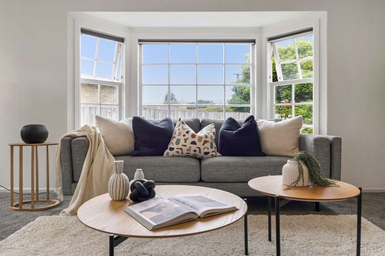 Photo of property in 10 Jarmey Place, Mangakakahi, Rotorua, 3015