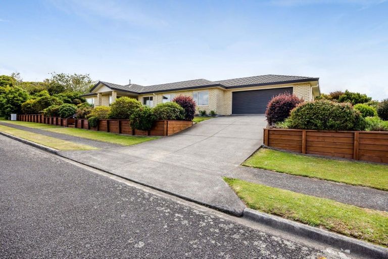 Photo of property in 2a Elizabeth Grove, Stratford, 4332