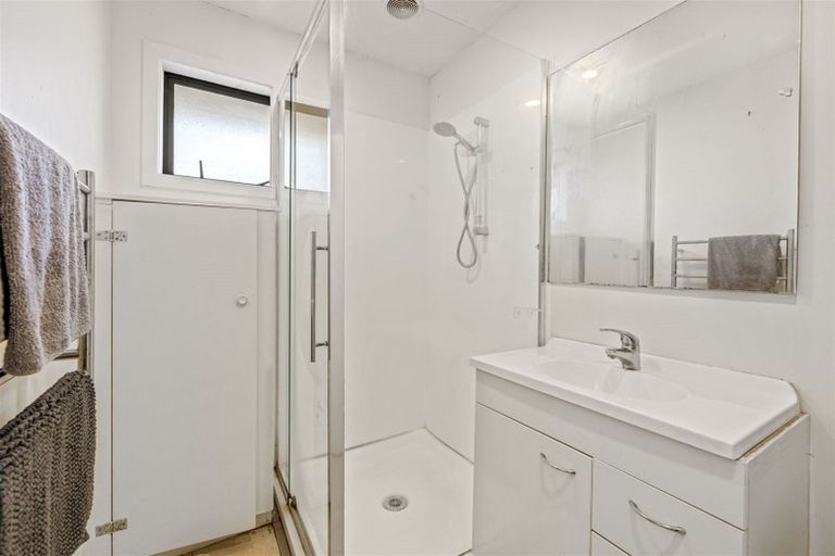 Photo of property in 33 Bournemouth Crescent, Aranui, Christchurch, 8061