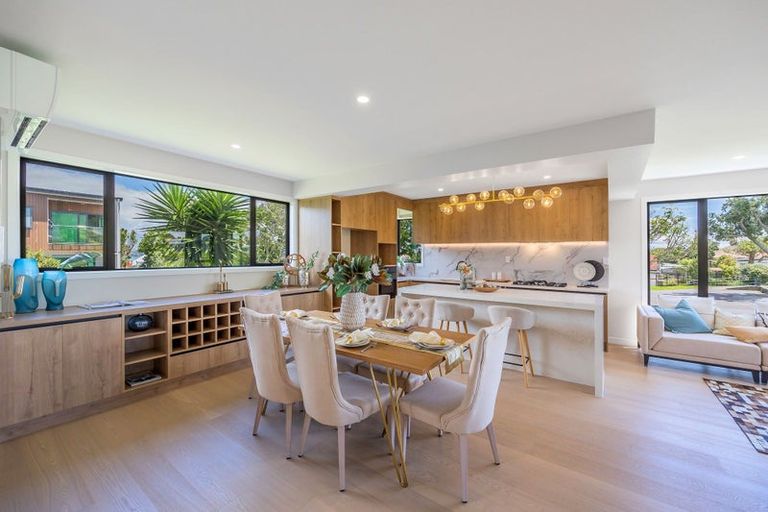 Photo of property in 4/20 Williamson Avenue, Belmont, Auckland, 0622