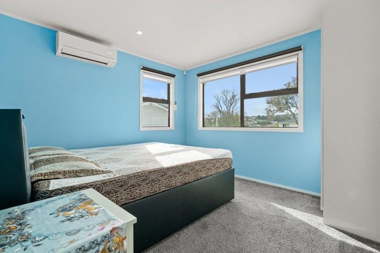 Photo of property in 97 Everglade Drive, Totara Heights, Auckland, 2105