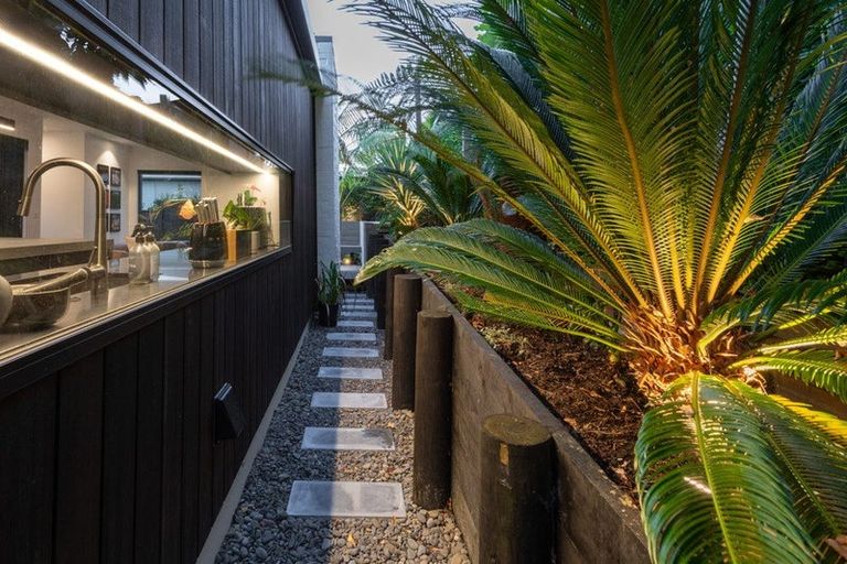 Photo of property in 285a Beach Road, Campbells Bay, Auckland, 0630