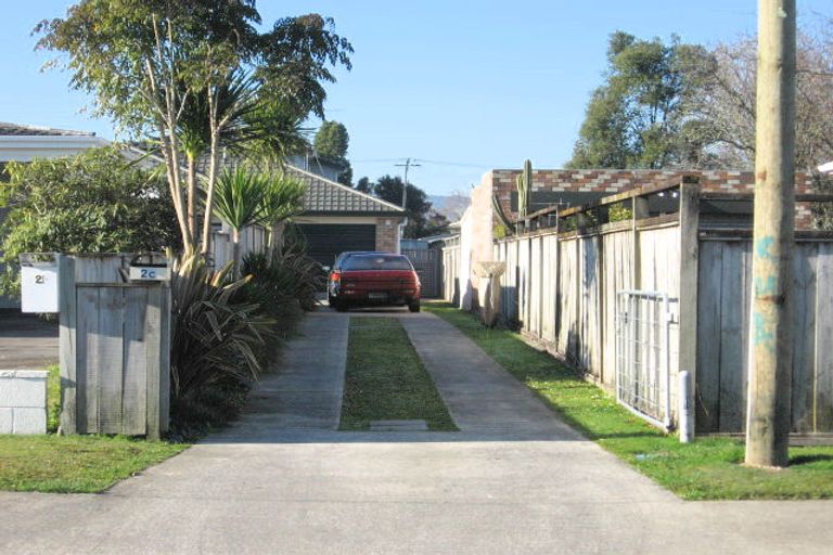Photo of property in 2b Edmund Hillary Avenue, Papakura, 2110