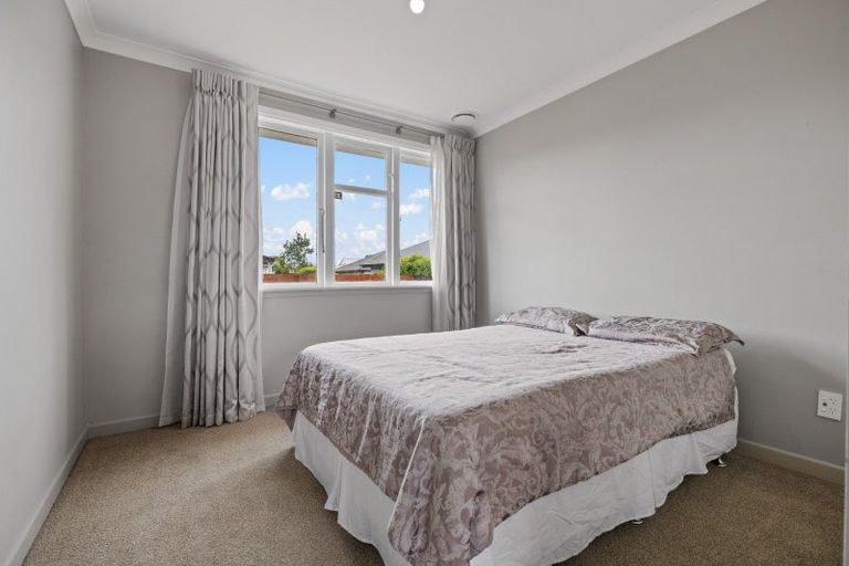 Photo of property in 8 Le Quesne Place, Fairfield, Hamilton, 3214