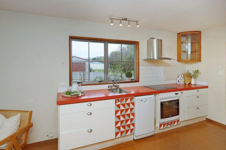 Photo of property in 40 Portman Street, Woolston, Christchurch, 8062