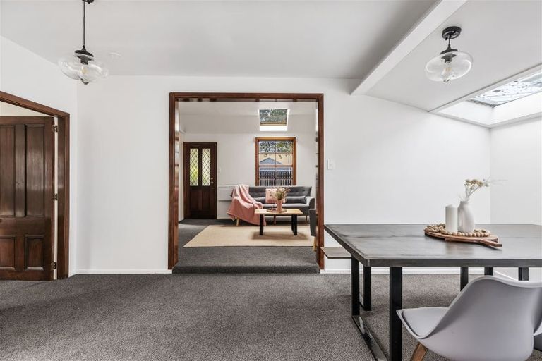 Photo of property in 37 Somerset Crescent, Spreydon, Christchurch, 8024