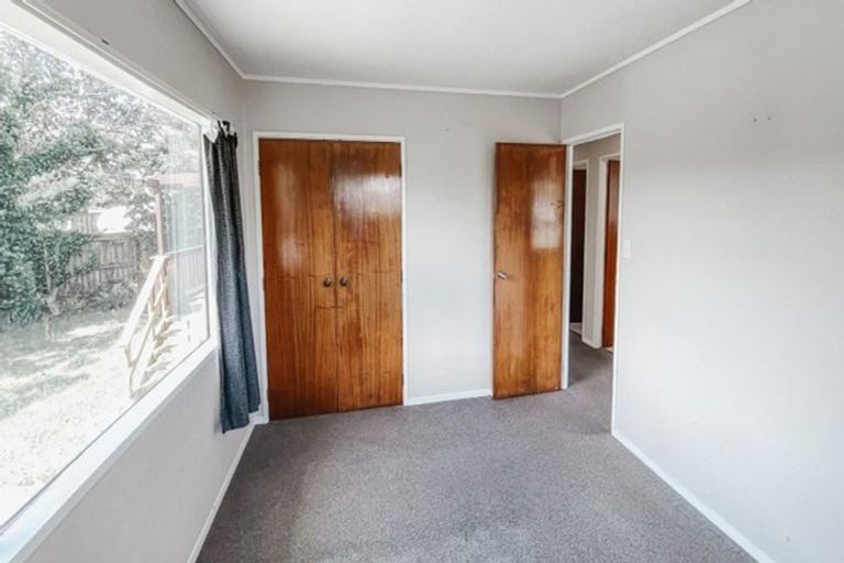 Photo of property in 2/47 Charntay Avenue, Clover Park, Auckland, 2019