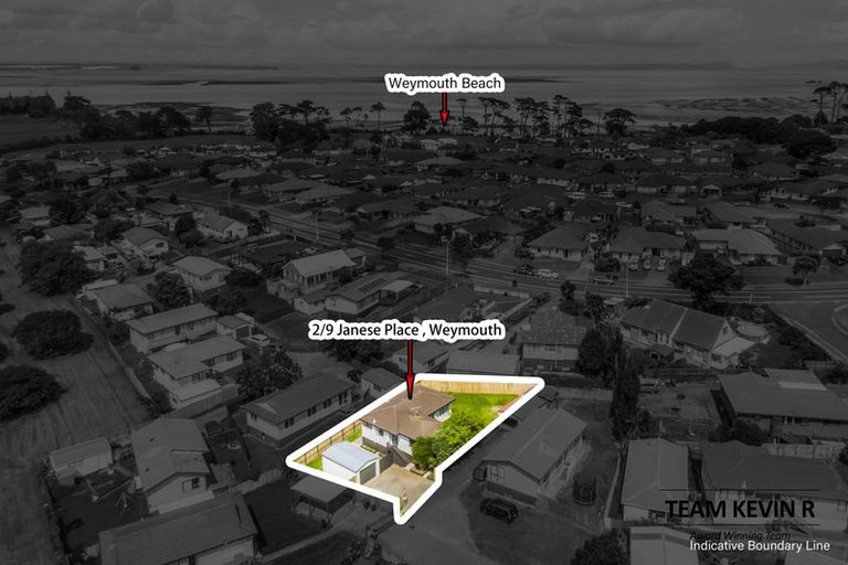 Photo of property in 2/9 Janese Place, Weymouth, Auckland, 2103