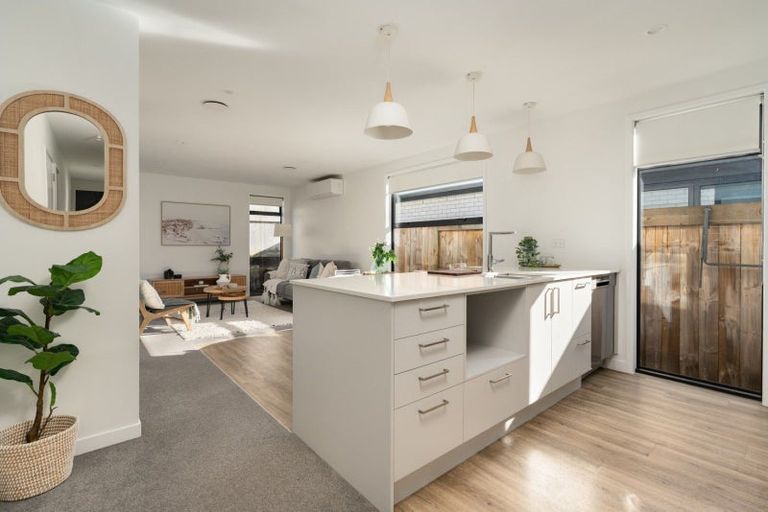 Photo of property in 10 Papaka Lane, Poike, Tauranga, 3112