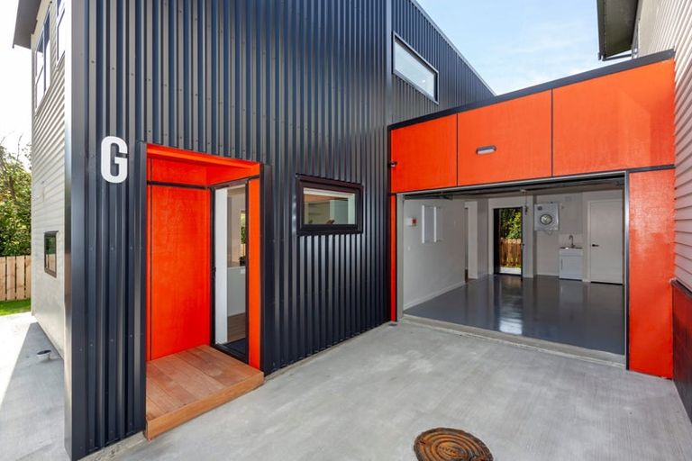 Photo of property in 77 Amohia Street, Paraparaumu, 5032