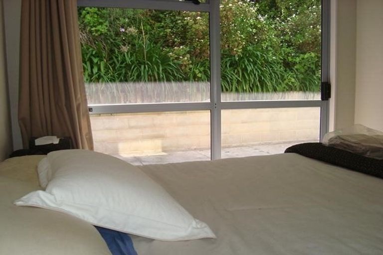 Photo of property in 1/48 Coote Road, Bluff Hill, Napier, 4110