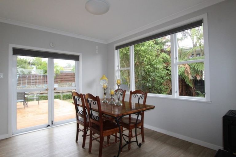 Photo of property in 60 Wakeman Street, Pahiatua, 4910