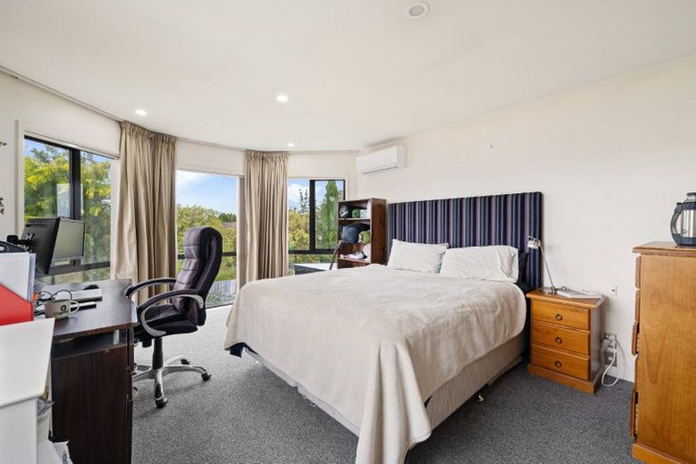 Photo of property in 21 Becmead Drive, Harewood, Christchurch, 8051