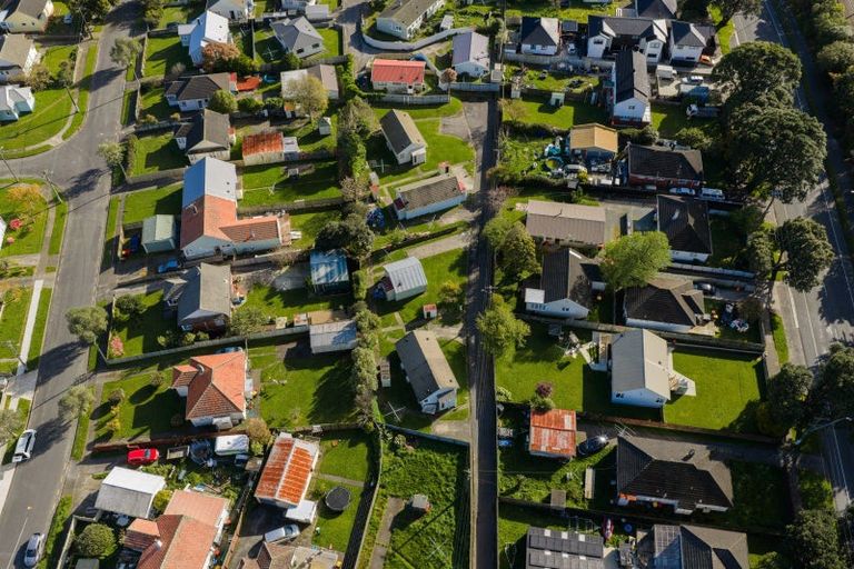 Photo of property in 2a Macky Street, Taita, Lower Hutt, 5011