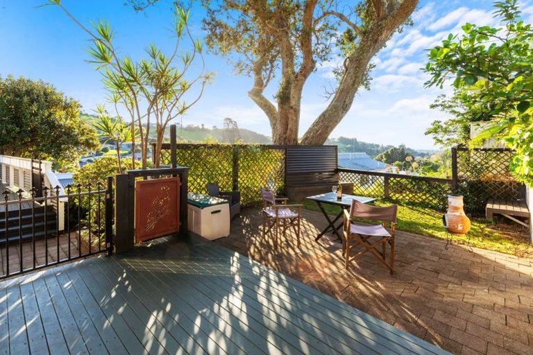 Photo of property in 124a Osprey Drive, Welcome Bay, Tauranga, 3112