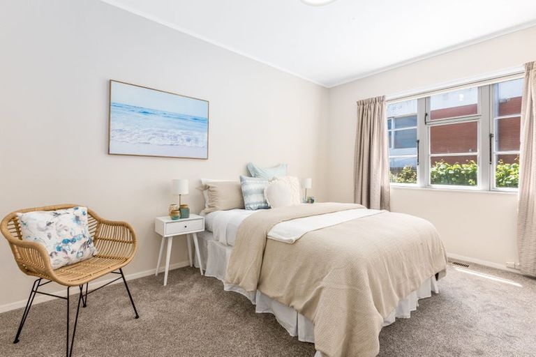 Photo of property in 20a Steyne Avenue, Plimmerton, Porirua, 5026