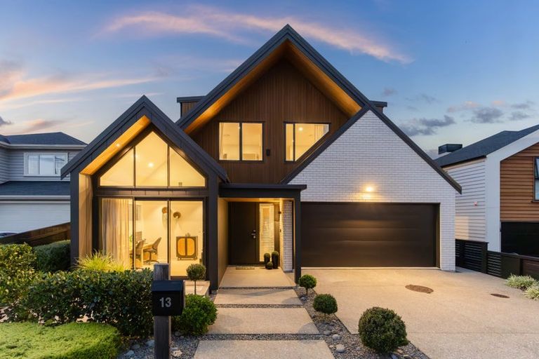 Photo of property in 13 Keel Street, Long Bay, Auckland, 0630