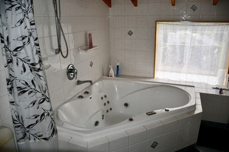 Photo of property in 49 Kongahu Swamp Road, Karamea, 7893