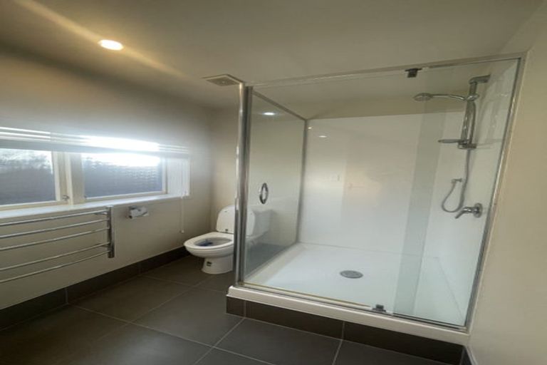 Photo of property in 9 Quibray Place, Botany Downs, Auckland, 2010