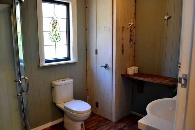 Photo of property in 7 Dorset Street, Picton, 7220