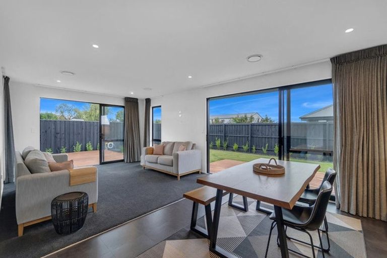 Photo of property in 177 Townsend Road, Rangiora, 7400