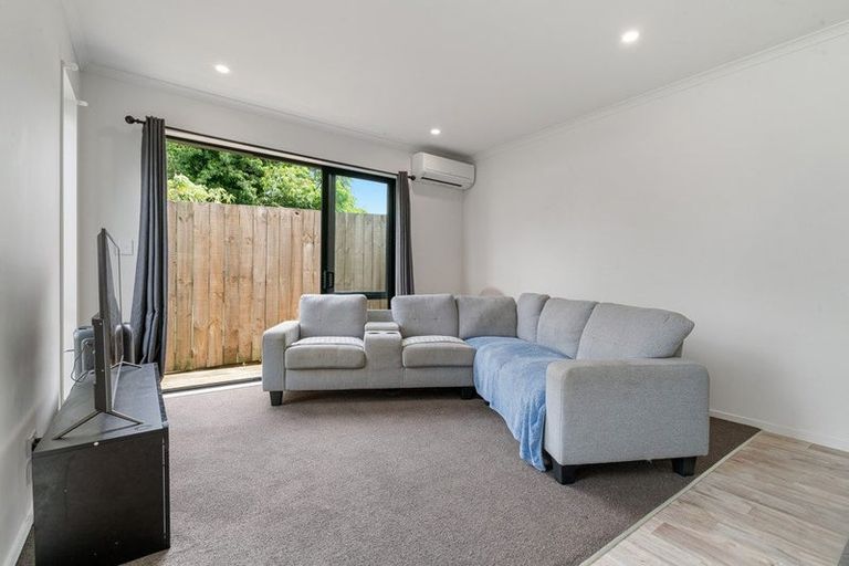 Photo of property in 9/16 Russell Road, Manurewa, Auckland, 2102