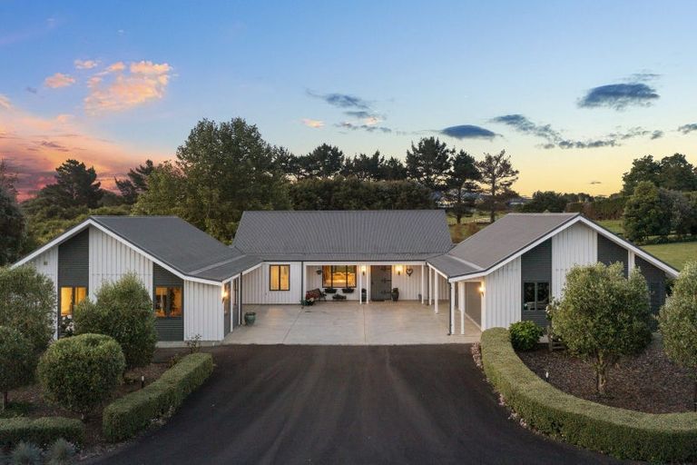 Photo of property in 24 Ellett Road West, Karaka, Papakura, 2580