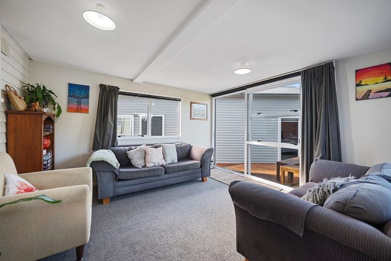 Photo of property in 70 Wishart Road, Helensville, 0800