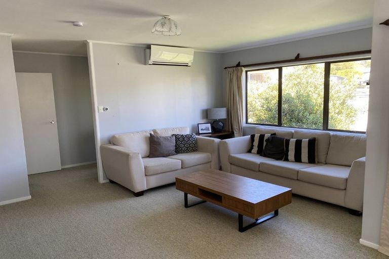 Photo of property in 71 Moore Street, Hillcrest, Auckland, 0627