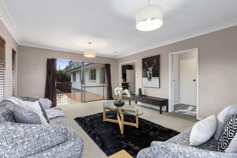 Photo of property in 1 Conway Place, Chartwell, Hamilton, 3210