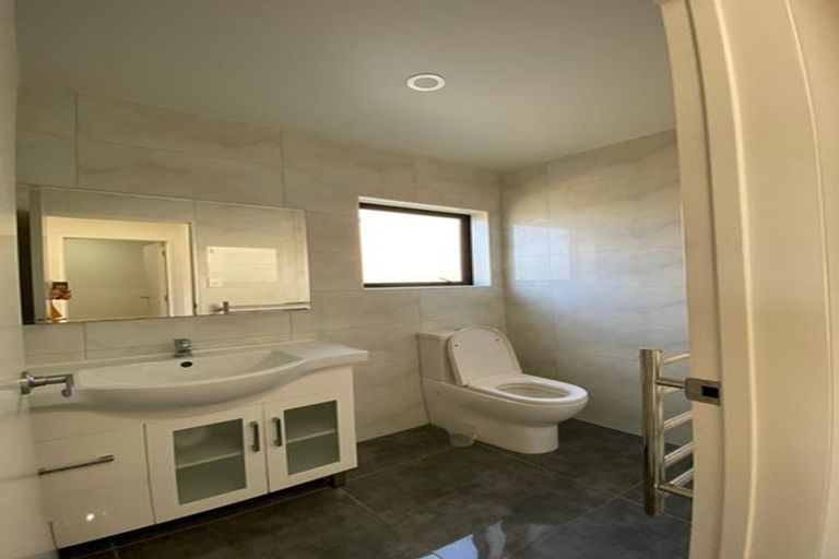 Photo of property in 49a Birdwood Avenue, Papatoetoe, Auckland, 2025