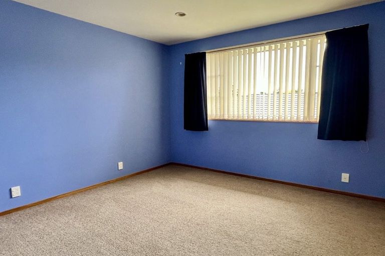 Photo of property in 296 Mairehau Road, Burwood, Christchurch, 8083