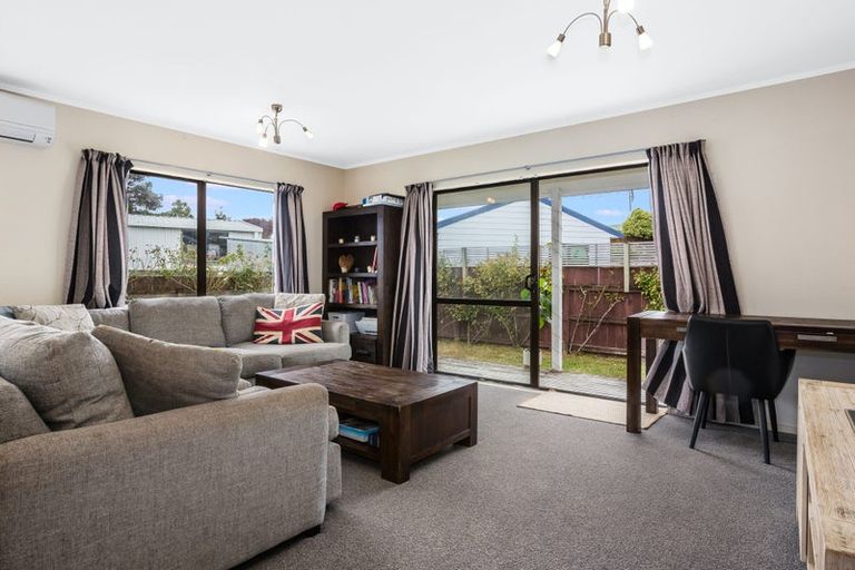 Photo of property in 115a Makarini Street, Paraparaumu, 5032