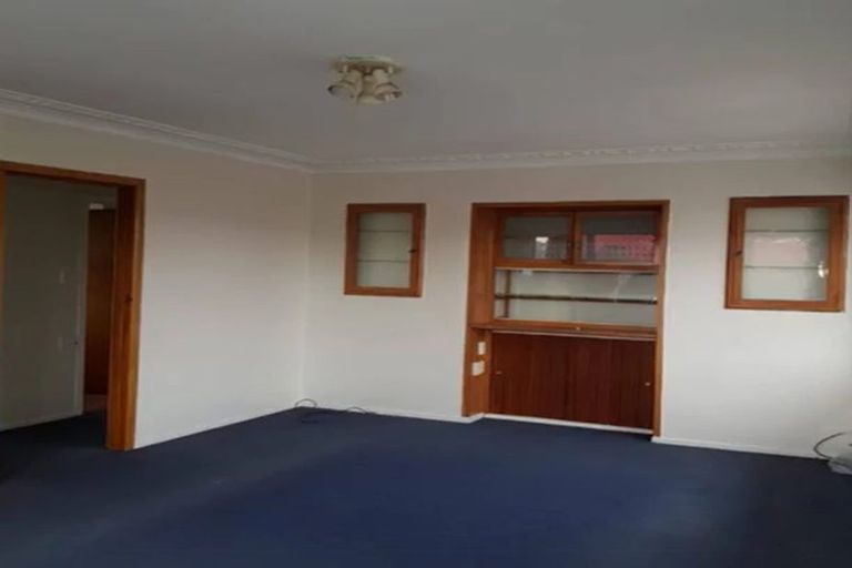 Photo of property in 2/19 Ti Rakau Drive, Pakuranga, Auckland, 2010