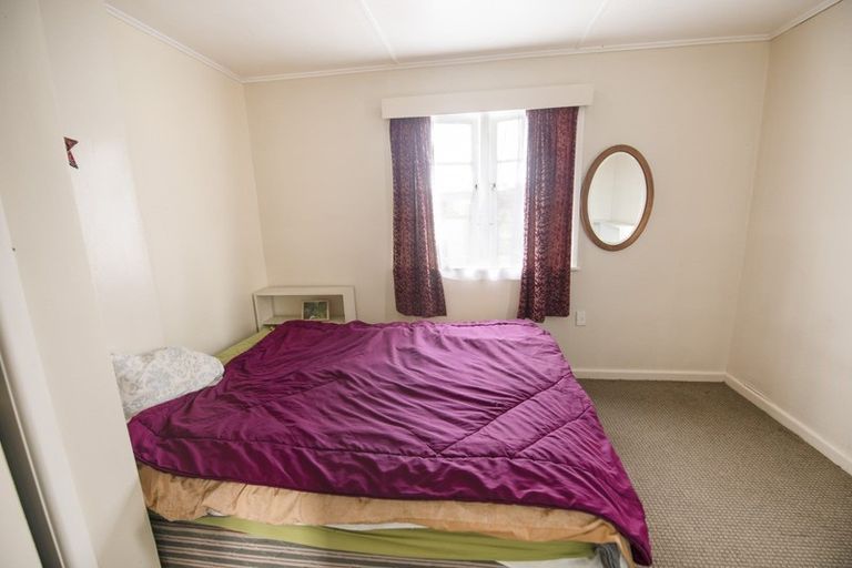 Photo of property in 12 Tripoli Street, Onekawa, Napier, 4110