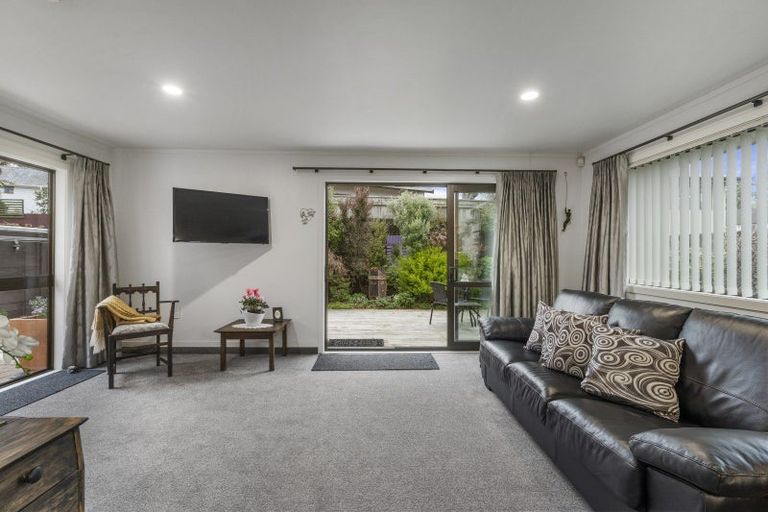 Photo of property in 4/130 Te Heuheu Street, Taupo, 3330