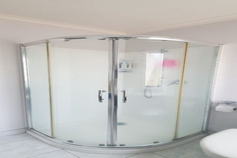 Photo of property in 63 Bruce Pulman Drive, Takanini, 2112