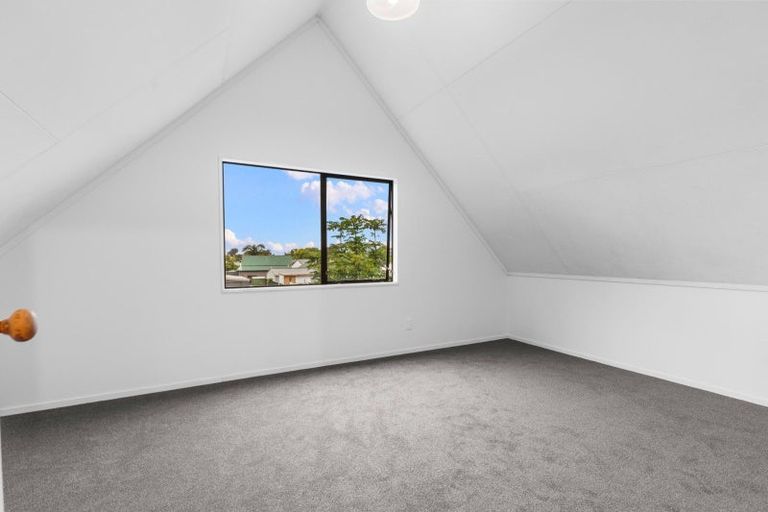 Photo of property in 9 Kane Road, Papamoa Beach, Papamoa, 3118