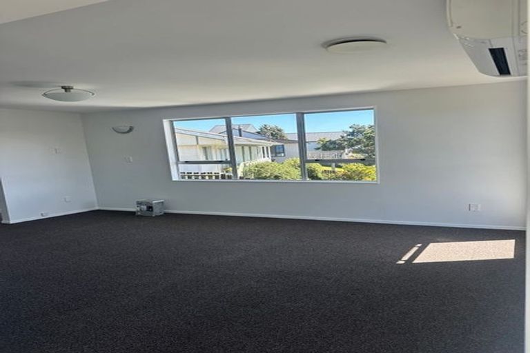 Photo of property in 5 Ilam Grove, Kelson, Lower Hutt, 5010