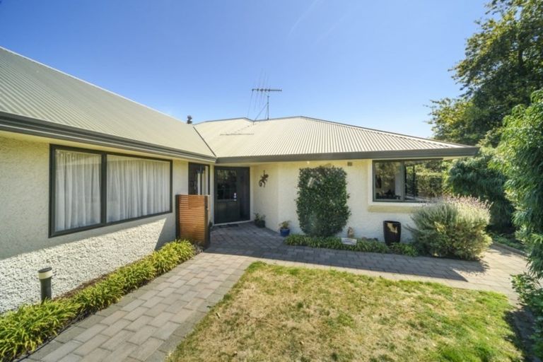 Photo of property in 25 Akaroa Avenue, Awapuni, Palmerston North, 4412